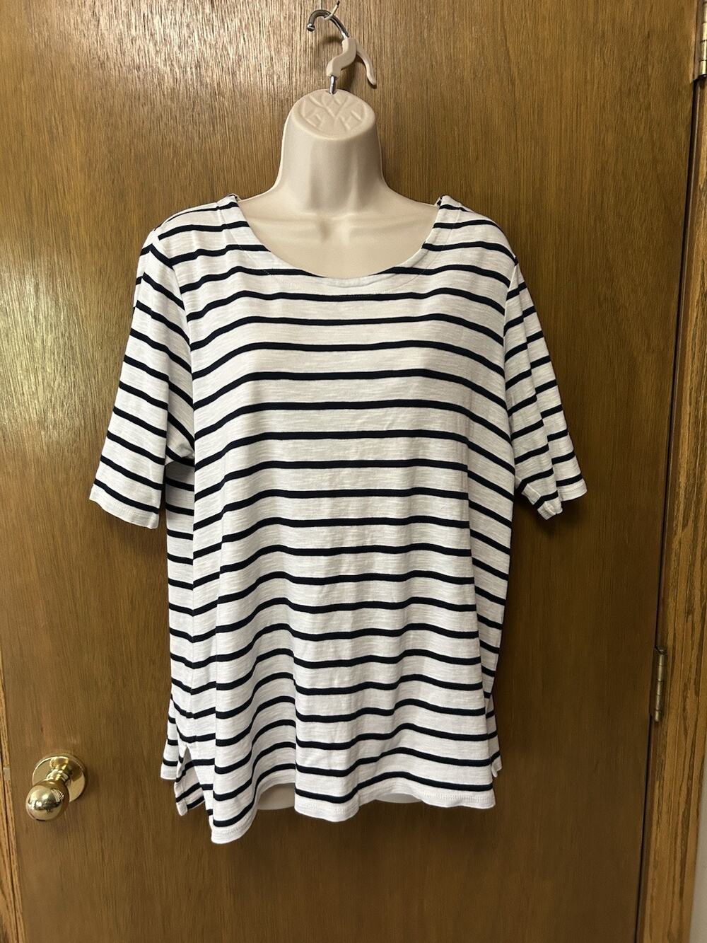 J JILL sz L Pima Slub Scoop Neck Side Slit Tee Black White Stripe SS T-shirt E26